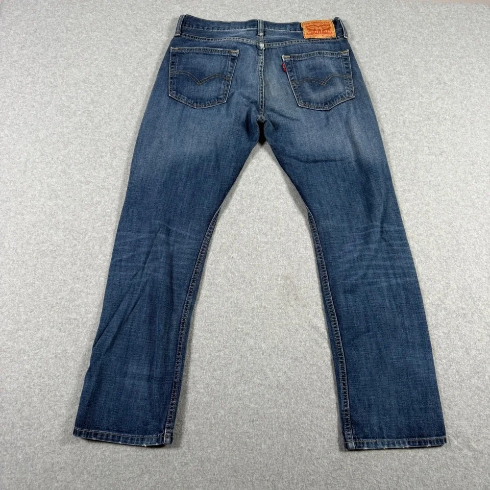 Levis 513 Slim Straight Jeans Mens 32x30 Medium Wash Blue Denim 08513-0242